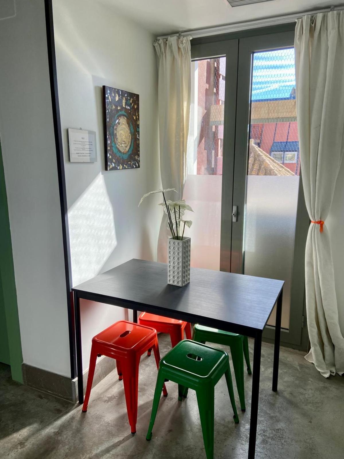 Bed and Breakfast Urban House Siurot 33 Севілья Екстер'єр фото